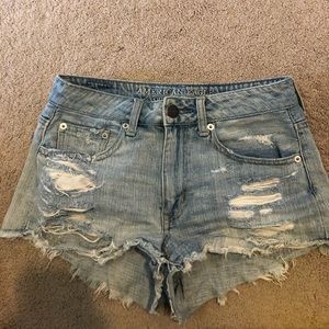 American Eagle high rise festival short